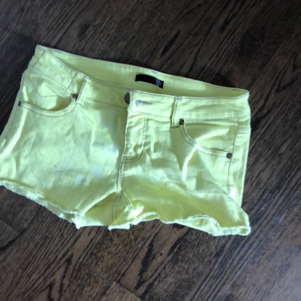 💋💋💋3 for $20💋💋💋 Yellow shorts